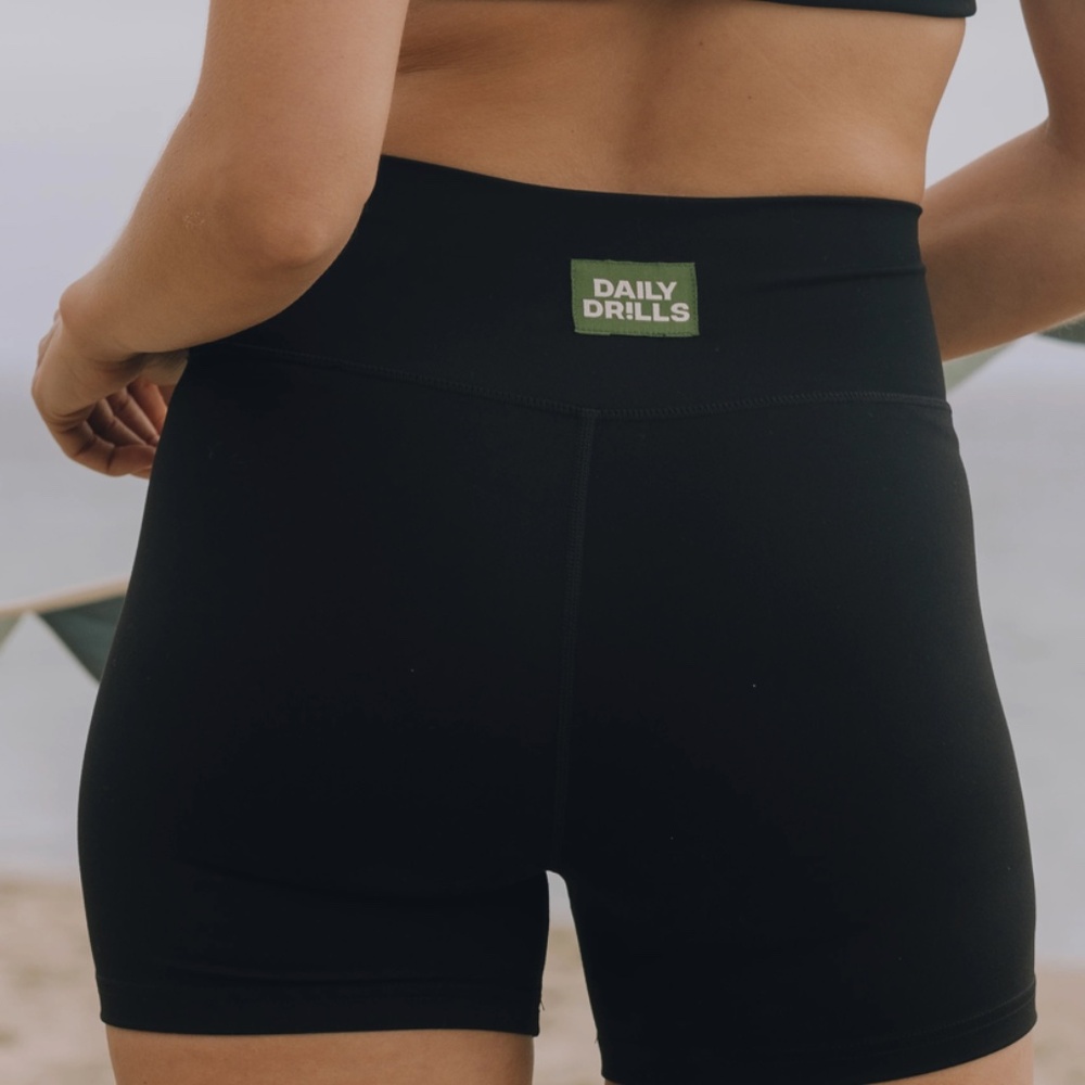 DAILY DRILLS SHORTS